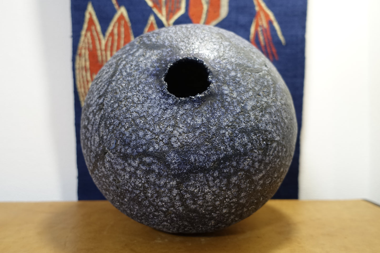 1028 Flower Vase as like a humongous blue berry
