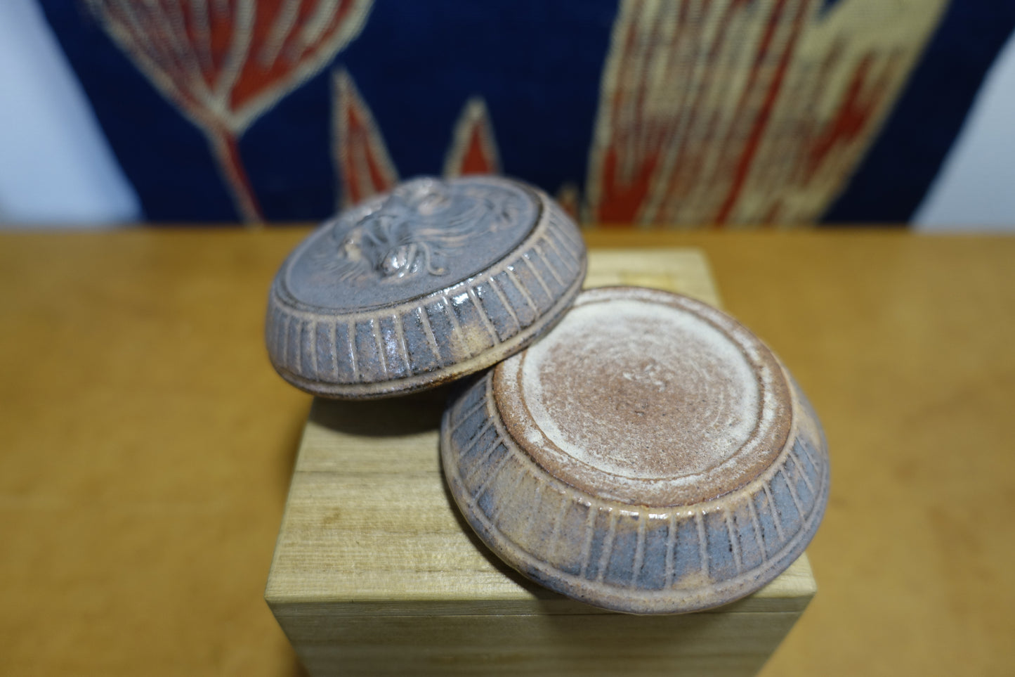 1022 Incense Case -Hagiyaki- "HITSUJI" with an original box