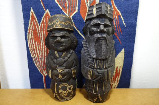 1014 Wooden Sculpture "wife and husband" -Ainu-　